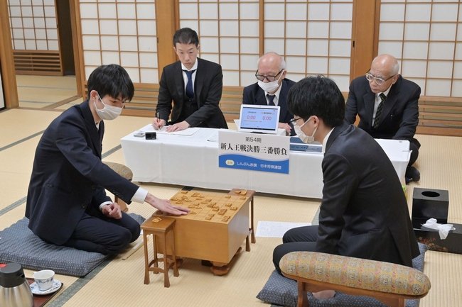 新人王戦第３局.jpg