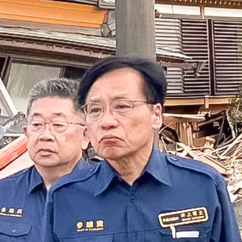井上哲士